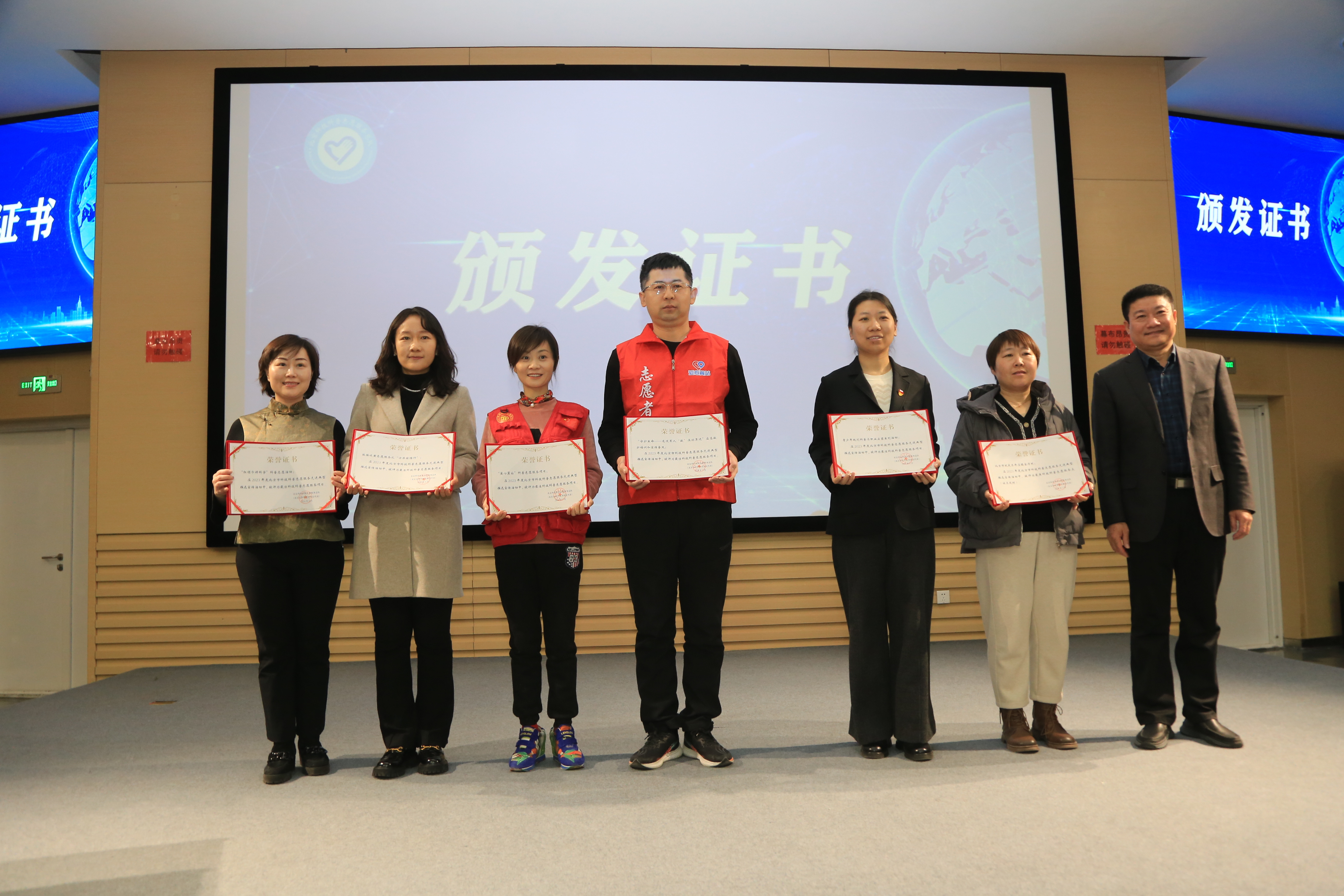 图片 4.png 图片 4.png
