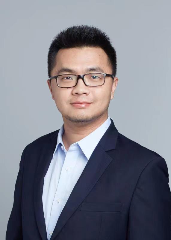 刘亮.jpg 刘亮.jpg